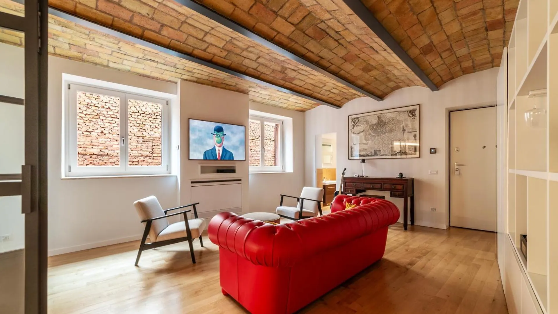 Luxury 3 Beds 3 Baths, Few Steps From City Center Rome